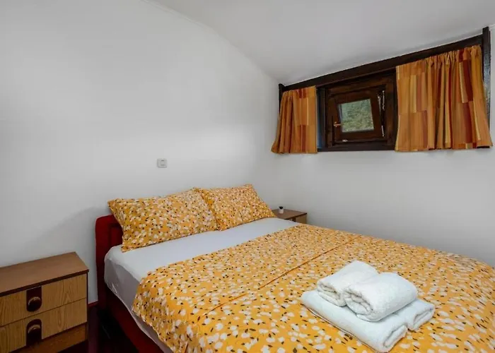 Feriehus Family Friendly House With A Swimming Pool Blazevci, Gorski Kotar - 21038